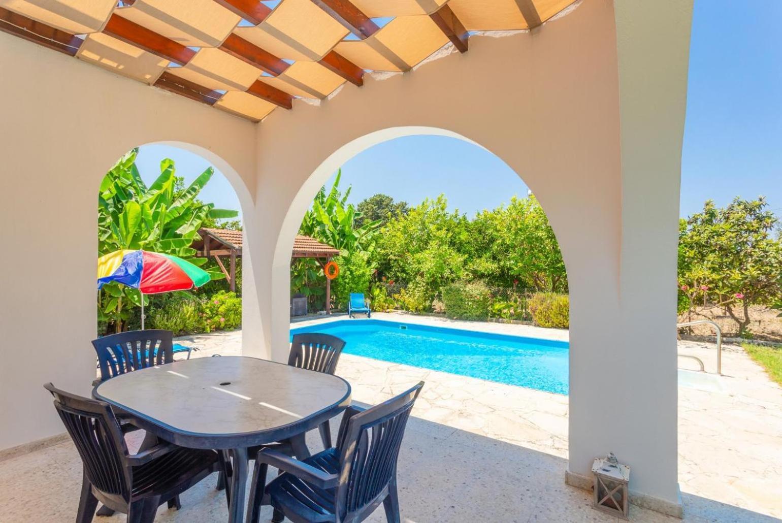 Sun Beach Villa Thio Polis Eksteriør billede